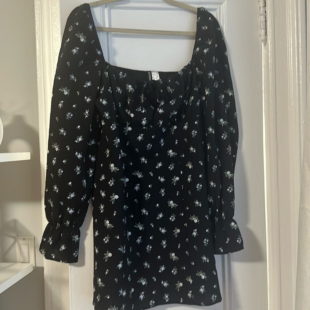H&M Black Floral Mini Dress Size L New